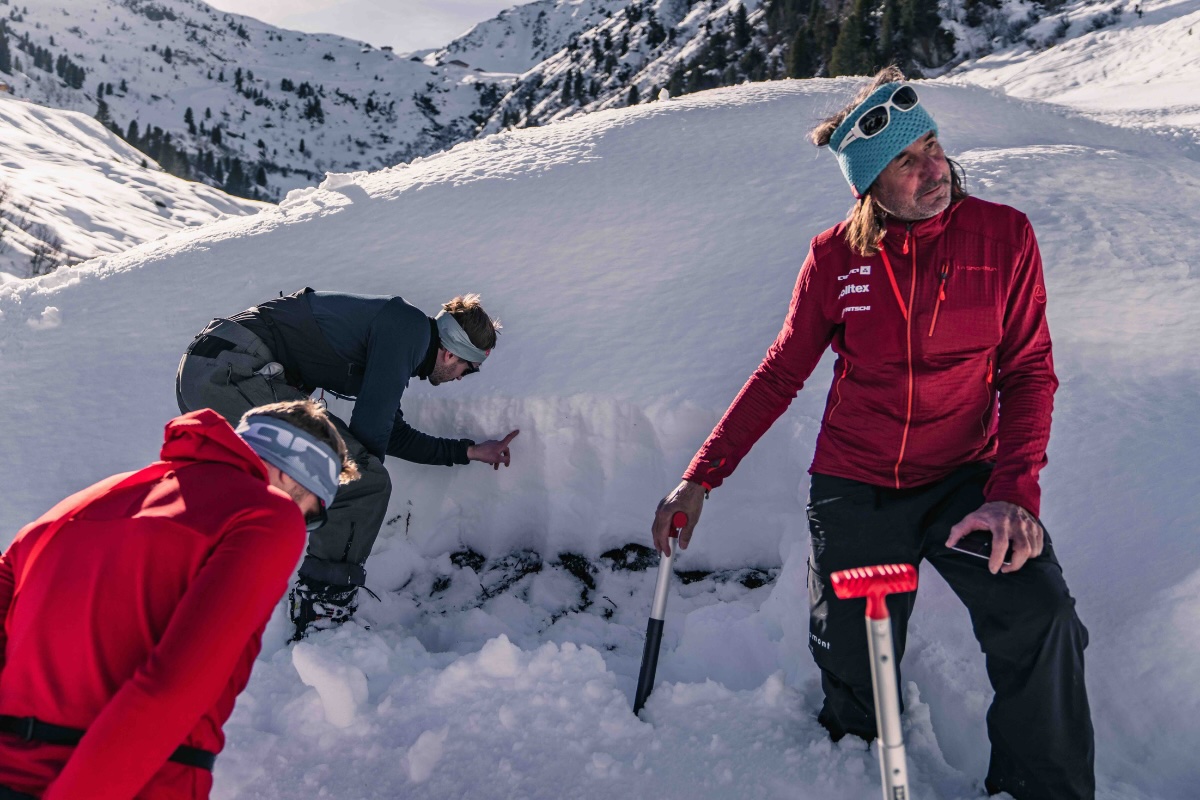 Kleine Skitour inkl. Sicherheitstraining mit LVS, Schaufel und Sonde